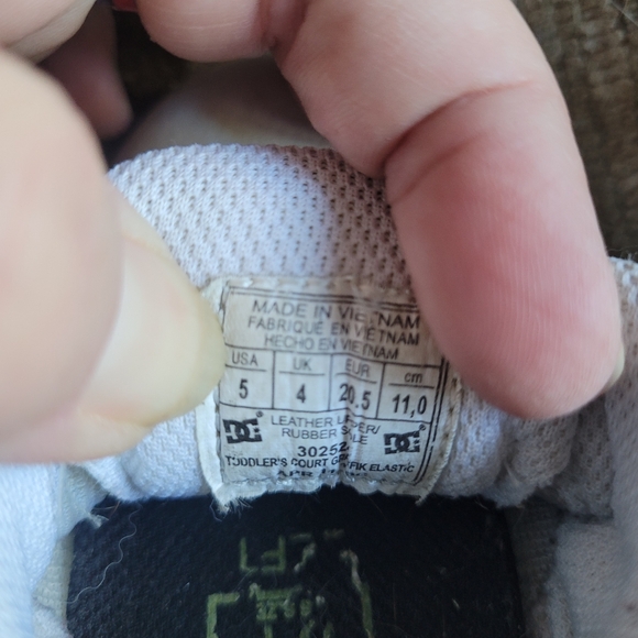 DC baby shoes - Picture 3 of 3